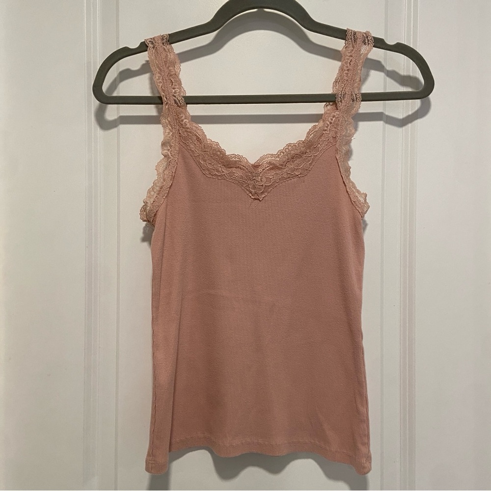 SO Blush Lace-Trim Cami